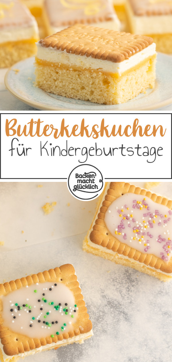 Himmlischer Butterkekskuchen mit Zitronencreme und Sahne. Dieser Blechkuchen kommt immer gut an! Perfekt für Geburtstage und Partys.