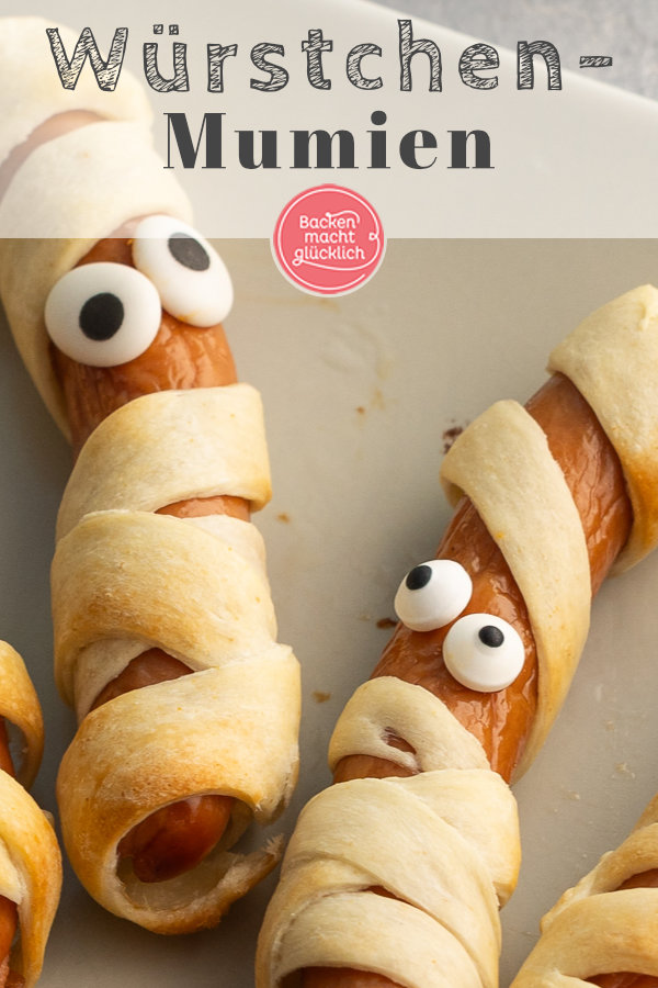 Einfache, blitzschnelle Würstchen-Mumien. Ein witziger herzhafter Snack für Halloween und Kinder-Partys.