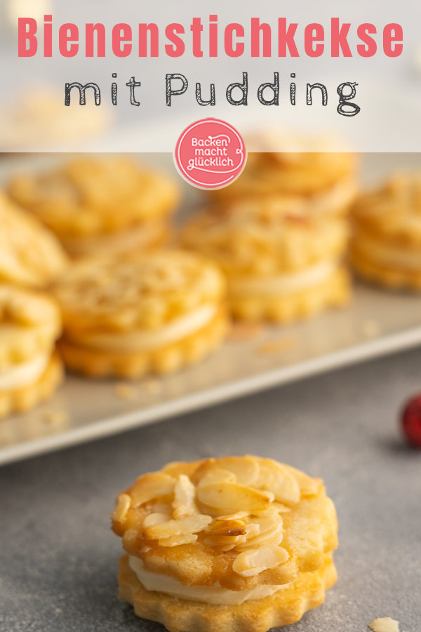 Himmlische Bienenstich-Plätzchen für Weihnachten mit Mandel-Karamell-Topping & Vanillepudding-Creme.