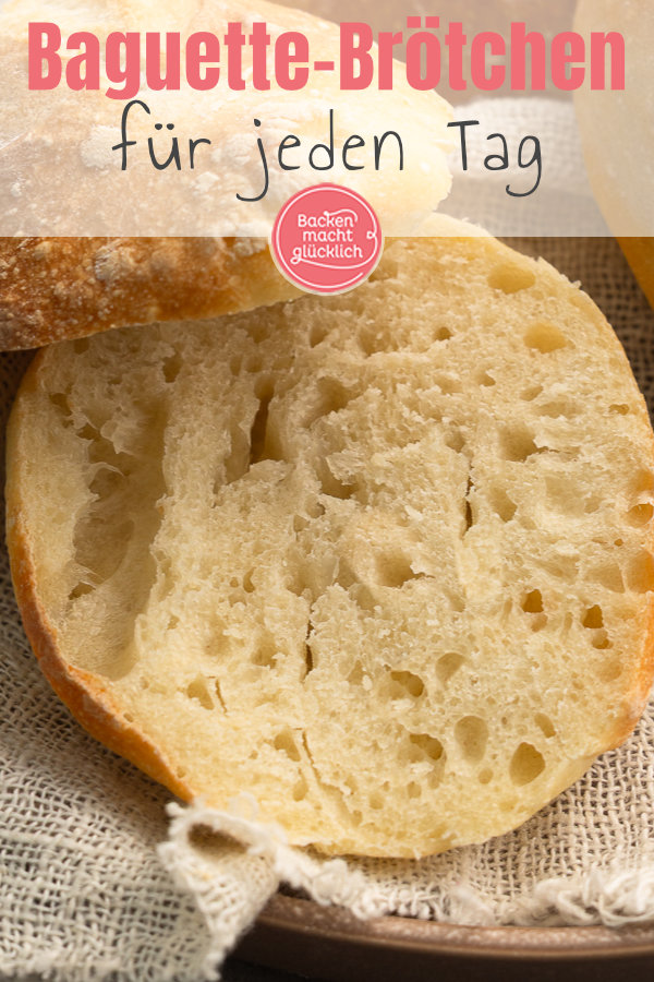 Mit diesem alltagstauglichen Baguettebrötchen-Rezept könnt ihr auf komplizierte Techniken oder Spezialzubehör verzichten.