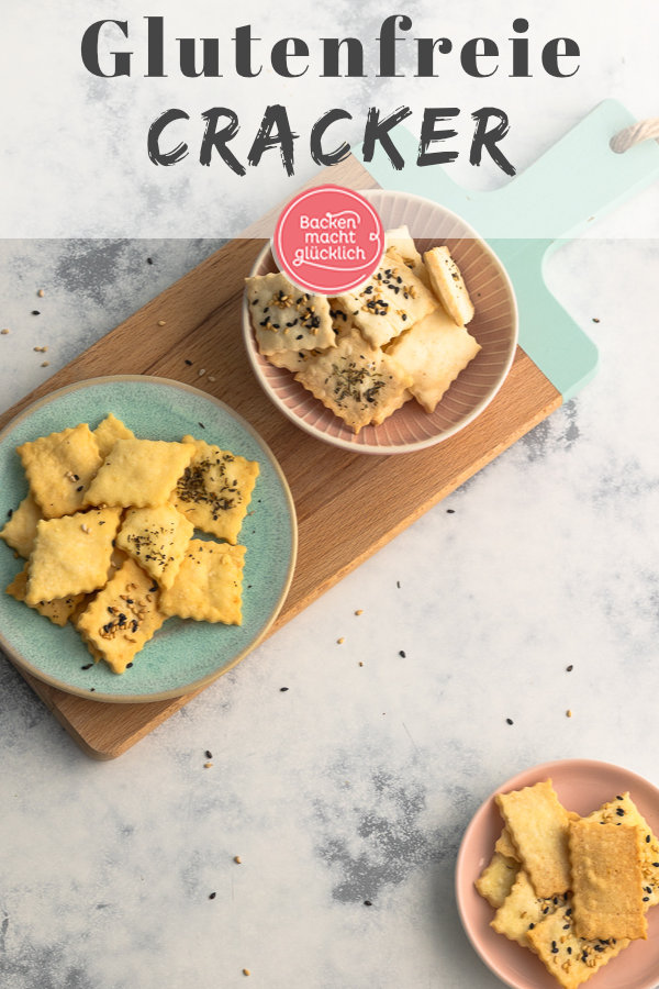 Nur 4 Standard-Zutaten & wenig Aufwand: So einfach kann man knusprige glutenfreie Cracker selber machen!