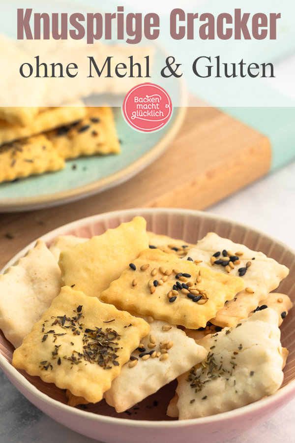 Nur 4 Standard-Zutaten & wenig Aufwand: So einfach kann man knusprige glutenfreie Cracker selber machen!