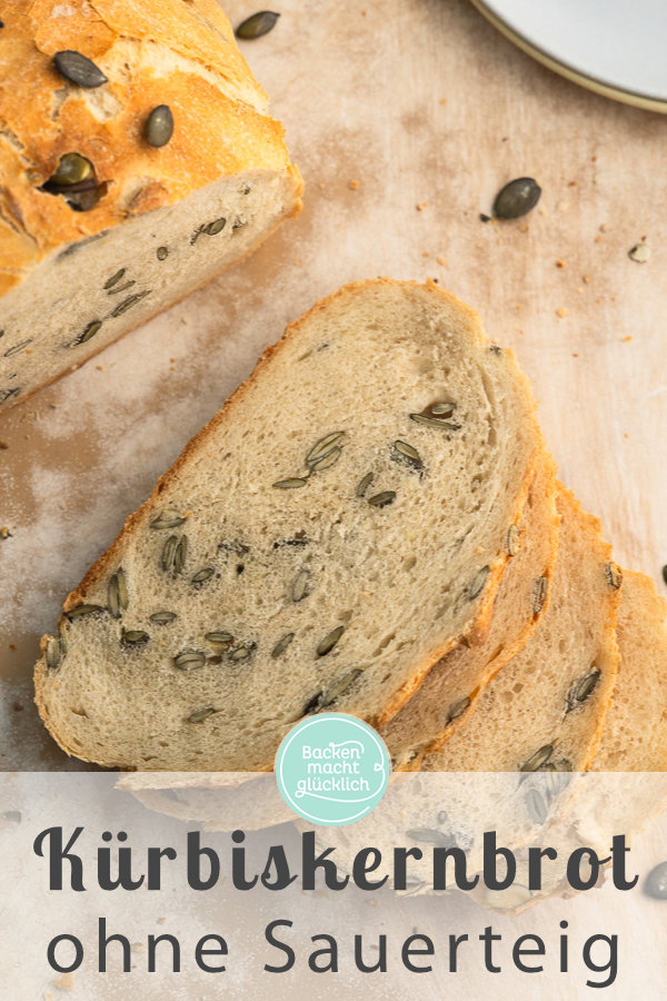 Einfaches Rezept für Kürbiskernbrot mit wenig Hefe ✓ Tolle Kruste ✓ nur 5 Zutaten ✓ Über-Nacht-Gare möglich