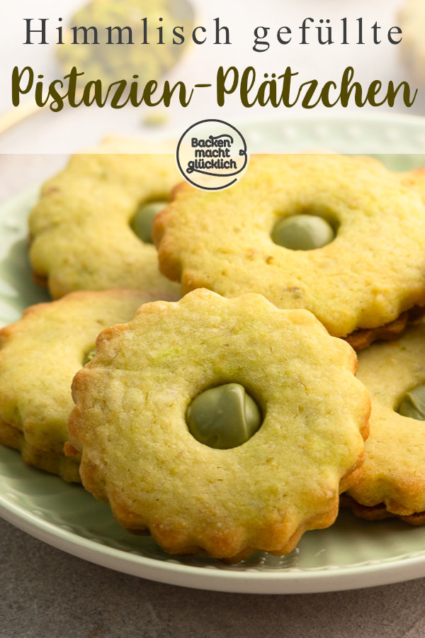 Feine Plätzchen mit Pistazien im Teig und in der Füllung. Eine tolle Abwechslung für euren Weihnachtsteller!