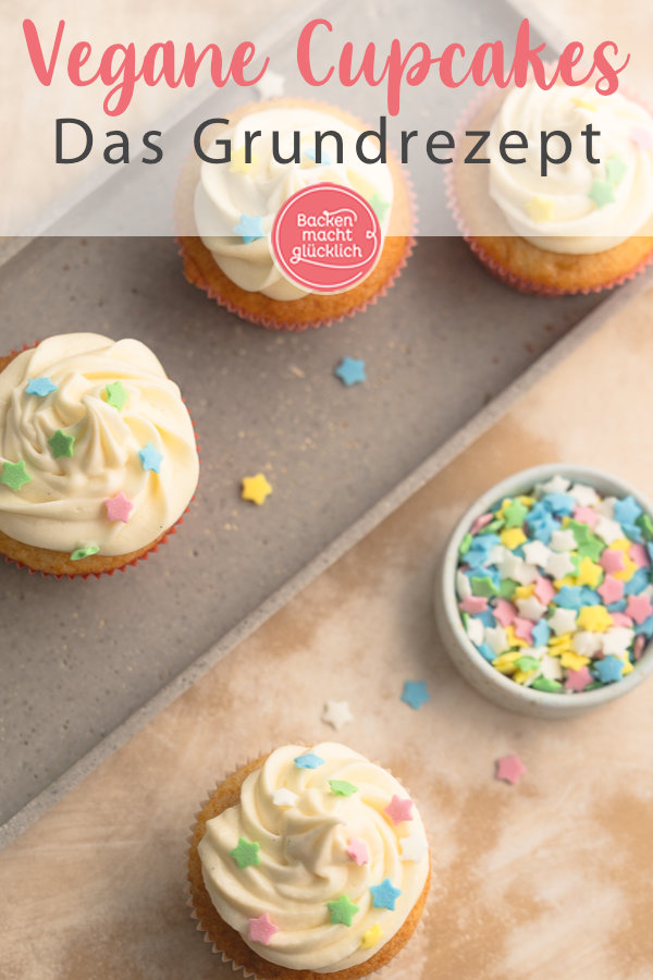 Einfaches Grundrezept für saftige vegane Cupcakes ohne Eier, Butter und Milch. Mit veganem Frosting. Lässt sich super abwandeln