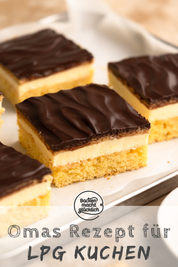 Nostalgie-Rezept für eine köstliche Kombi aus Rührkuchen, Buttercreme, beschwipste Keks-Schicht und Schokolade